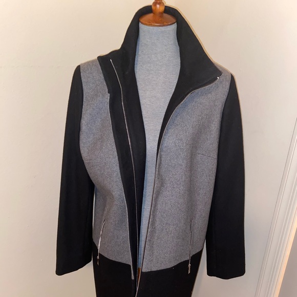 Like NEW Nautica wool coat - Picture 2 of 4